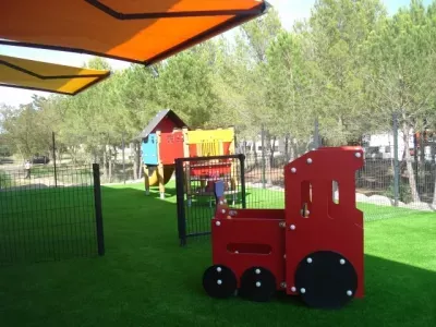 Ecoles, crèches, camping, aires de jeux....