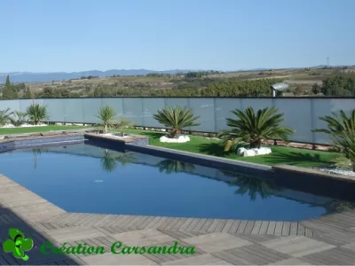 Tour de piscine